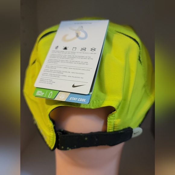 Ultra Rare NWT Nike Feather Light NikeFit Hat Cap Tennis 611810-303 Yellow - Picture 4 of 8